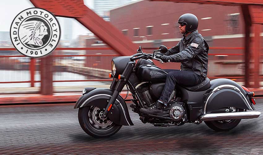 കറുപ്പഴകുള്ളൊരു വമ്പന് കുതിര