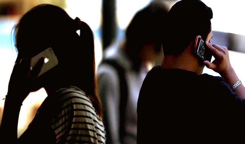 മൊബൈല്‍ കോള്‍ നിരക്കുകള്‍ വീണ്ടും കുറക്കുന്നു