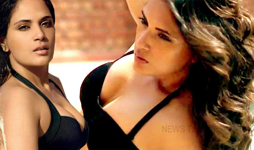 ബിക്കിനി വേഷത്തില് റിച്ച