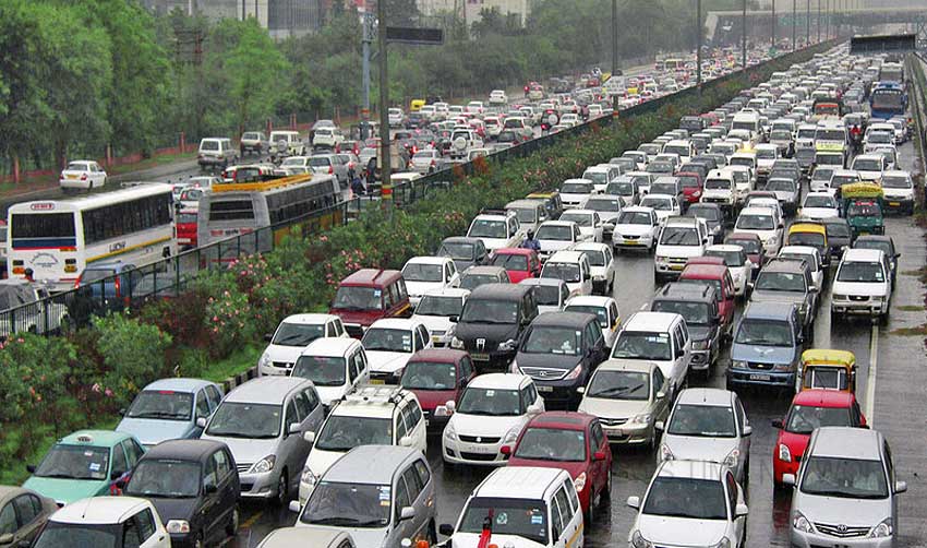 വാഹന രജിസ്ട്രേഷന് ഫീസുകള് വര്ധിപ്പിക്കാന് കേന്ദ്ര നീക്കം