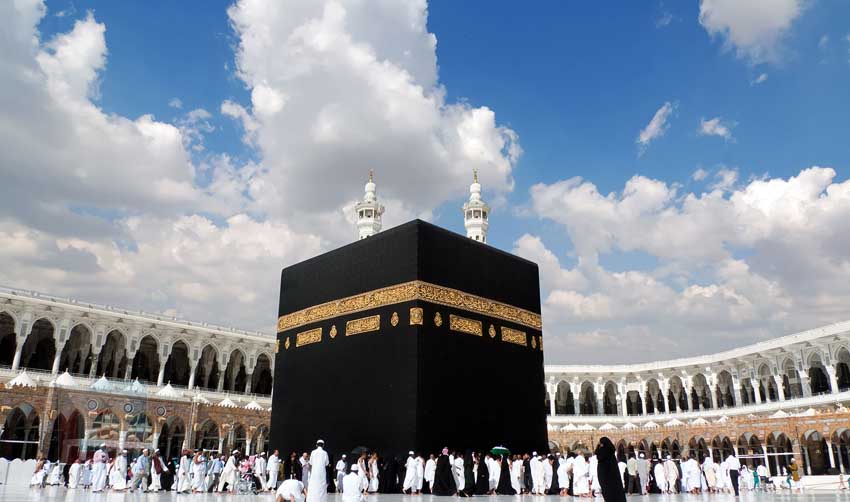 സാമ്പത്തിക പ്രതിസന്ധി; ഹജ്ജ് ക്വാട്ട തികക്കാന് അപേക്ഷകരില്ല