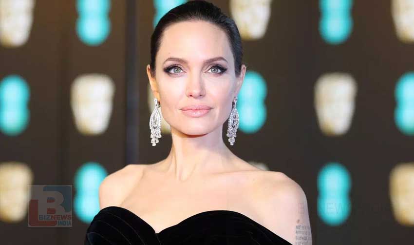 ആഞ്ജലീന ജോളി രാഷ്ട്രീയത്തിലേക്ക്