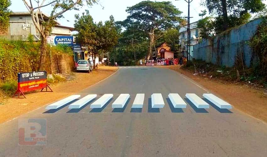 കേരളത്തിലെ ആദ്യ 3ഡി സീബ്ര ലൈനുമായി കേരള പോലീസ്