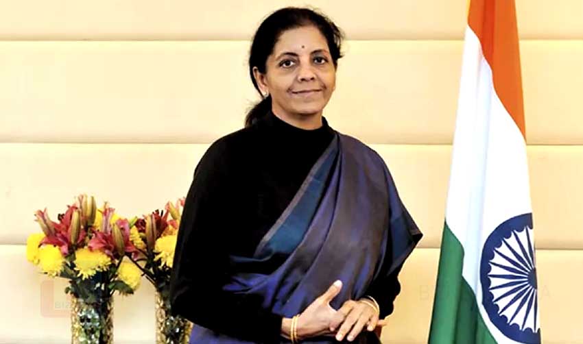 രാജ്യത്തെ സാമ്പത്തിക മേഖലക്ക് ഇനി പെണ്കരുത്ത്