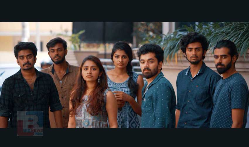 ചെറുപ്പത്തിന്റെ ആഘോഷവുമായി നീര്‍മാതളം പൂത്തകാലം