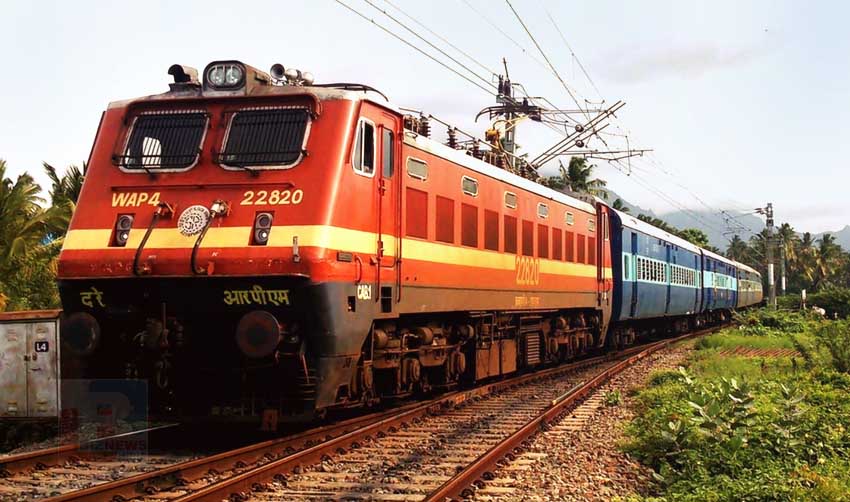 ട്രെയിന്‍ യാത്രാനിരക്കുകളും കേന്ദ്രം വര്‍ധിപ്പിച്ചു