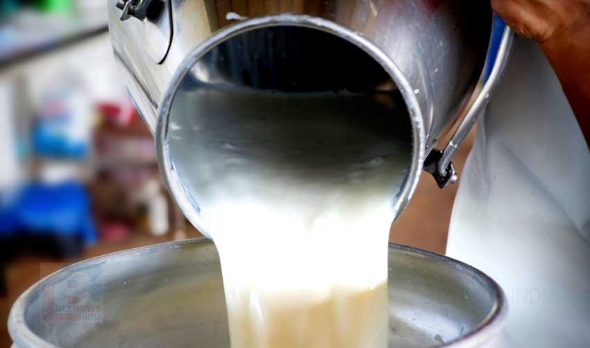 സംസ്ഥാനത്ത് പാല്‍ക്ഷാമം; തമിഴ്‌നാടിന്റെ സഹായം തേടി